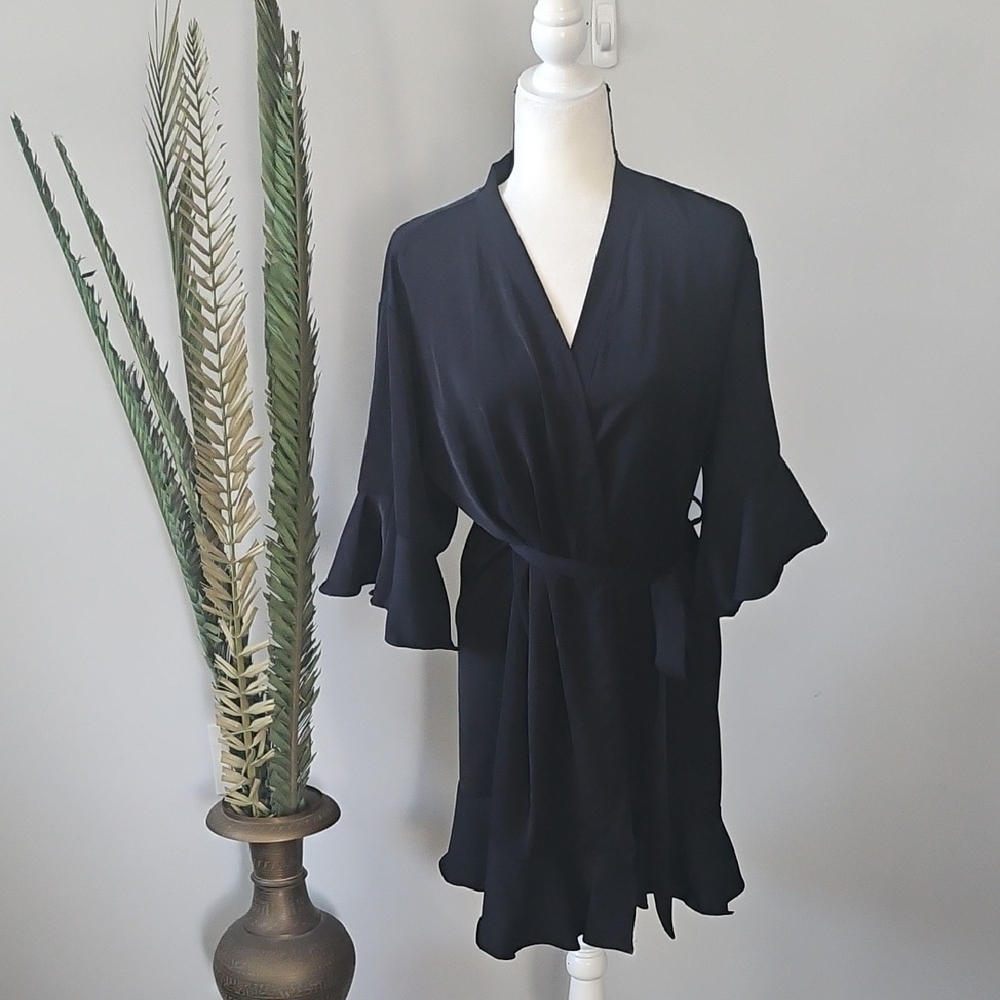 Women's Ruffled Black Robe OSFM